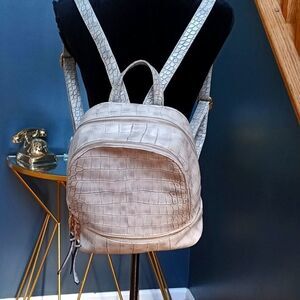 Snakeskin print backpack 